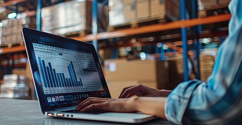 E-commerce orders surged in 2025, dominated by top-performing brands